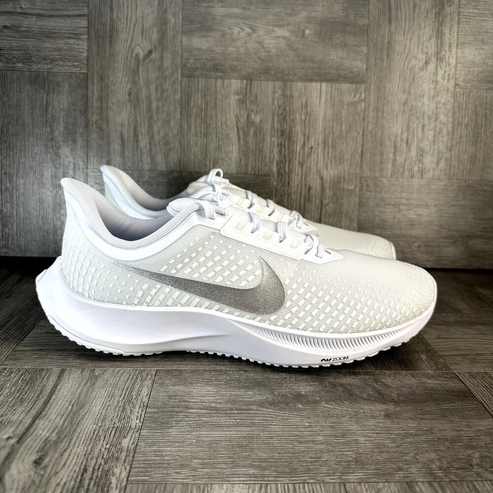 Nike Power Flight Women's size 10 White Running Shoes FV6290-100